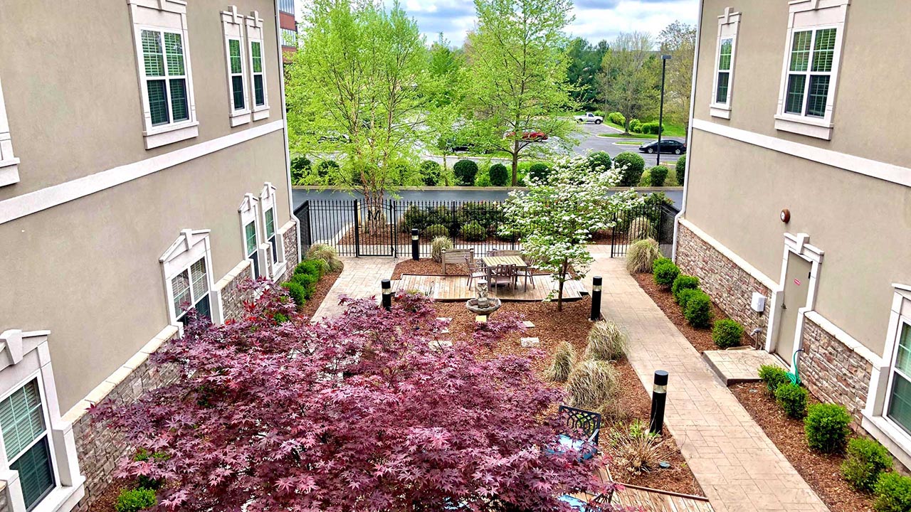 view of courtyard